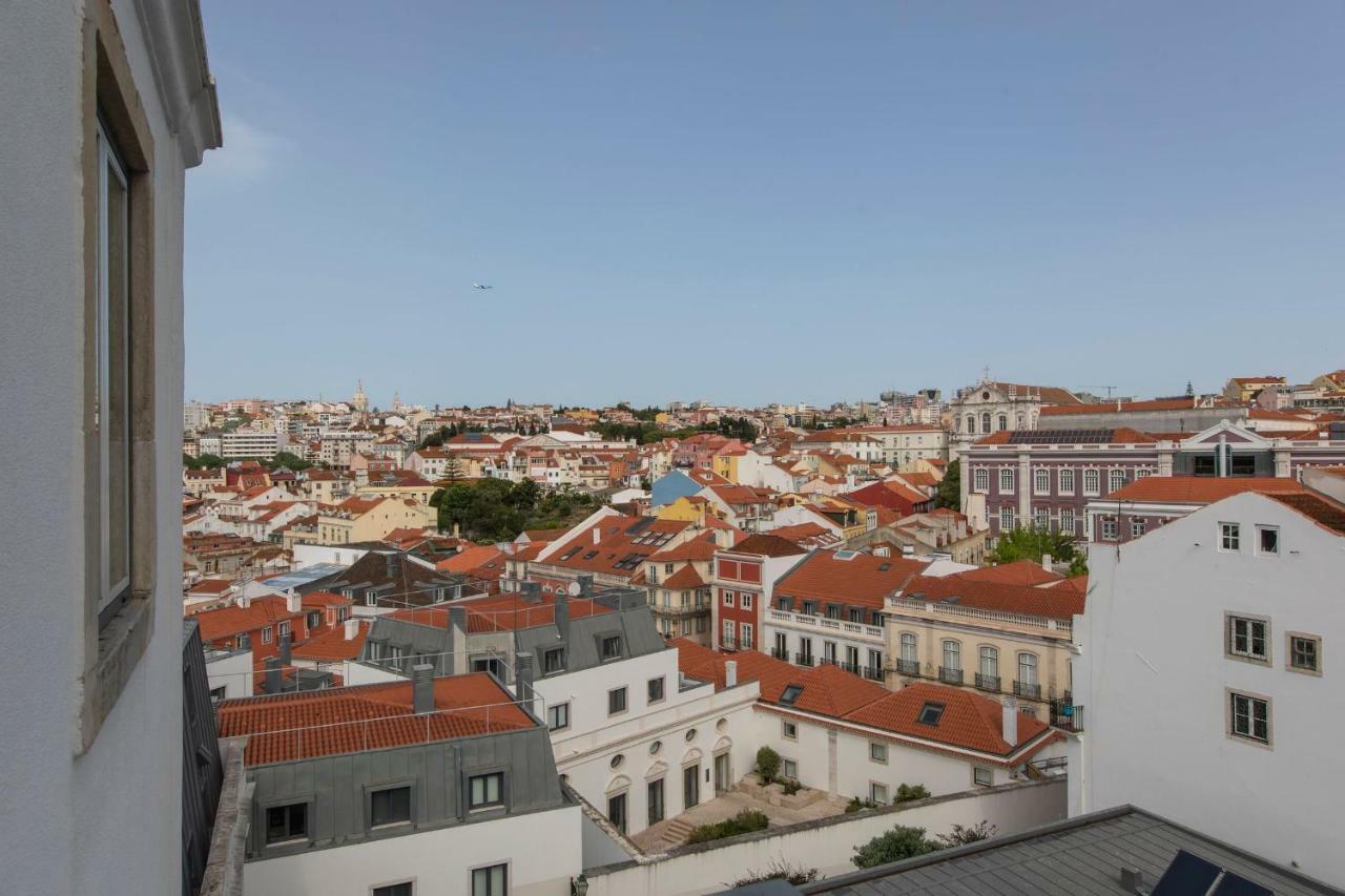 Lovelystay - Sunny Santa Catarina I Lisbon Luaran gambar