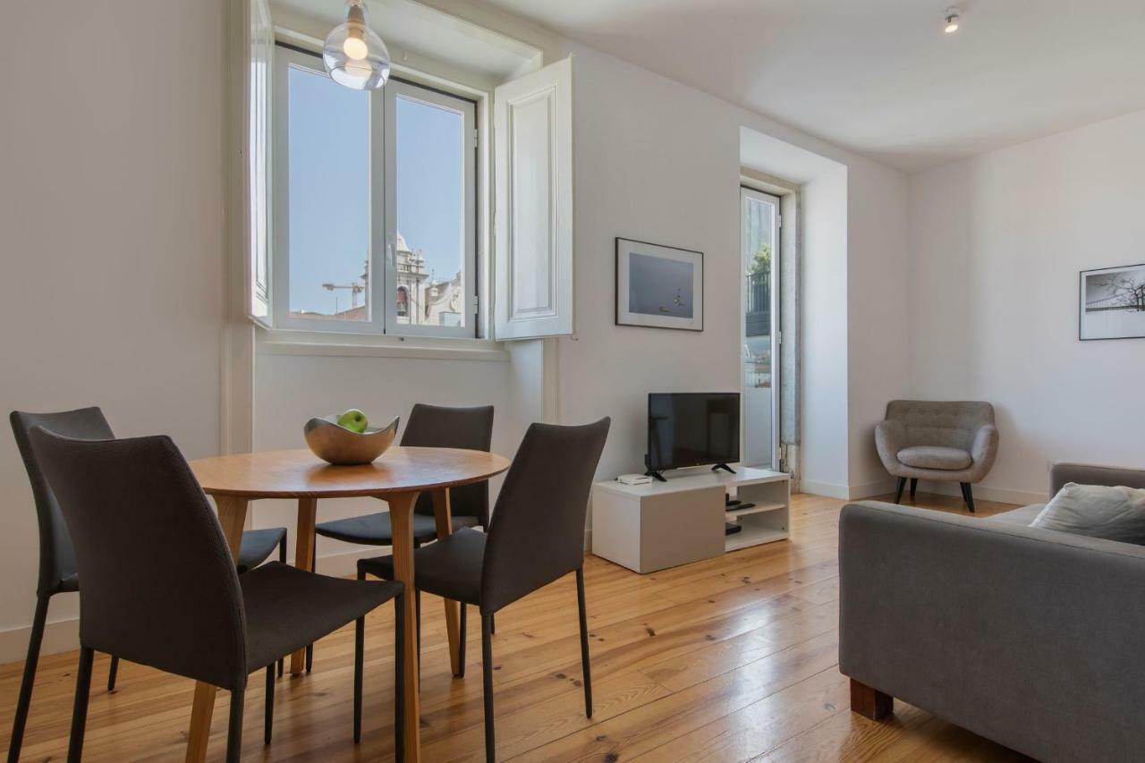 Lovelystay - Sunny Santa Catarina I Lisbon Luaran gambar