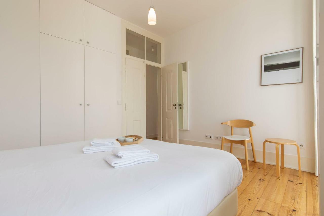 Lovelystay - Sunny Santa Catarina I Lisbon Luaran gambar