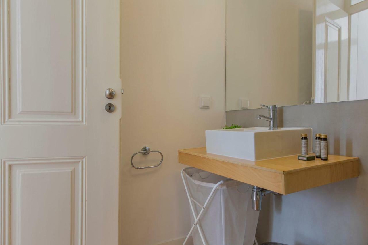 Lovelystay - Sunny Santa Catarina I Lisbon Luaran gambar